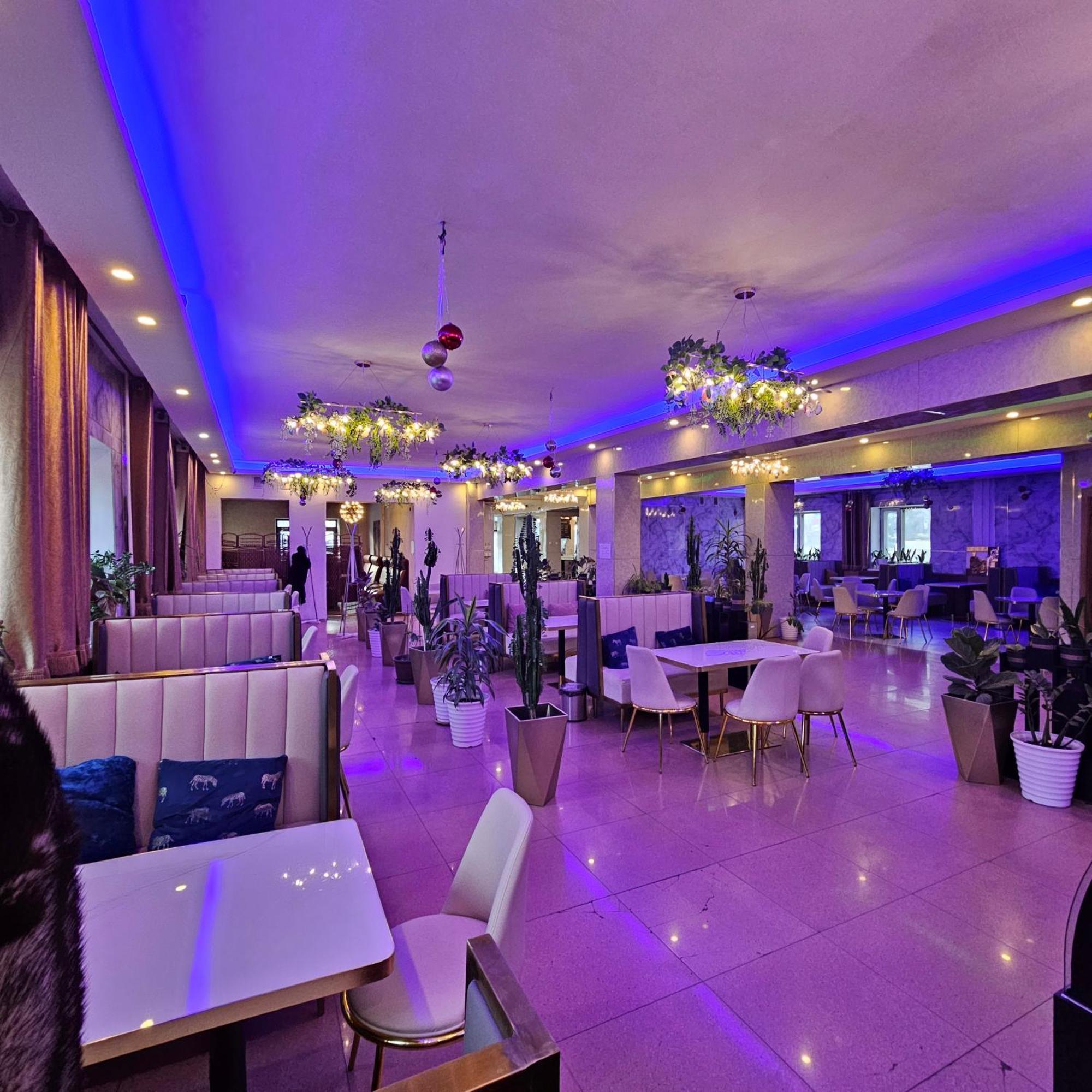 Land Hotel อูลานบาตอร์ ภายนอก รูปภาพ
