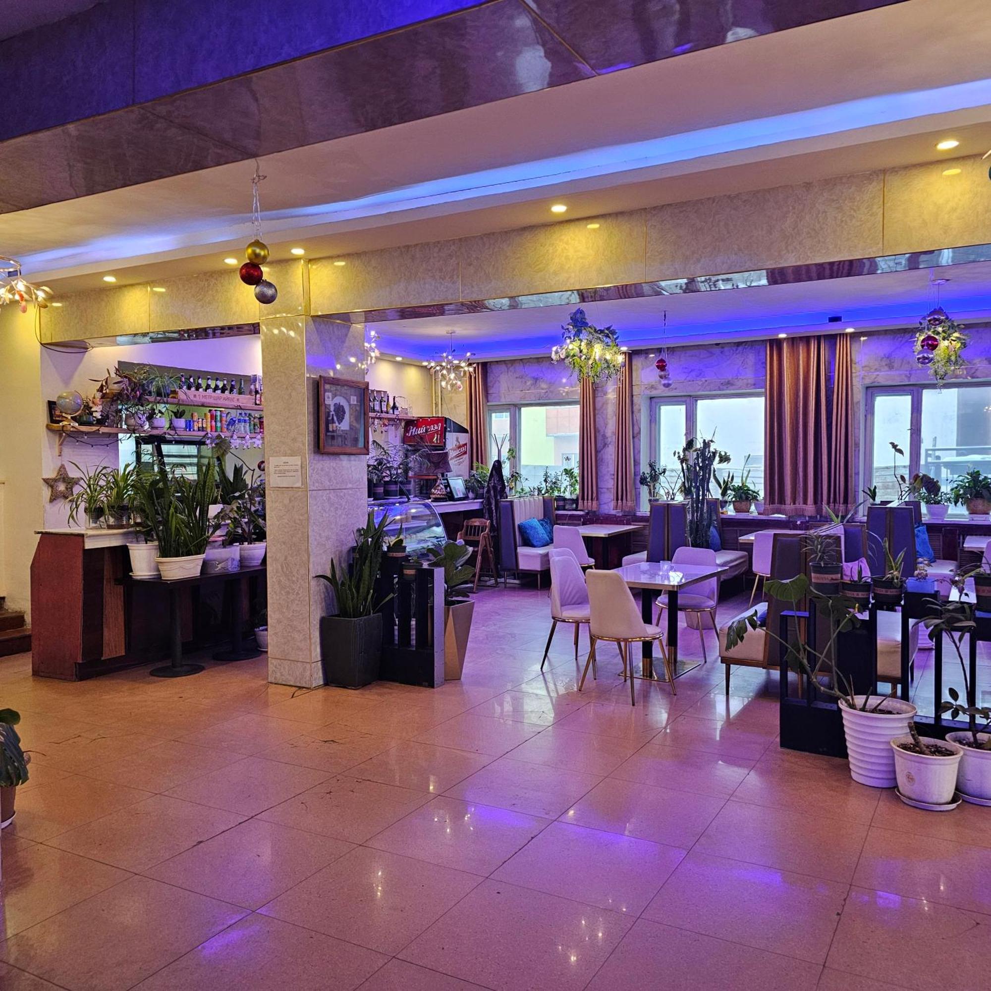 Land Hotel อูลานบาตอร์ ภายนอก รูปภาพ