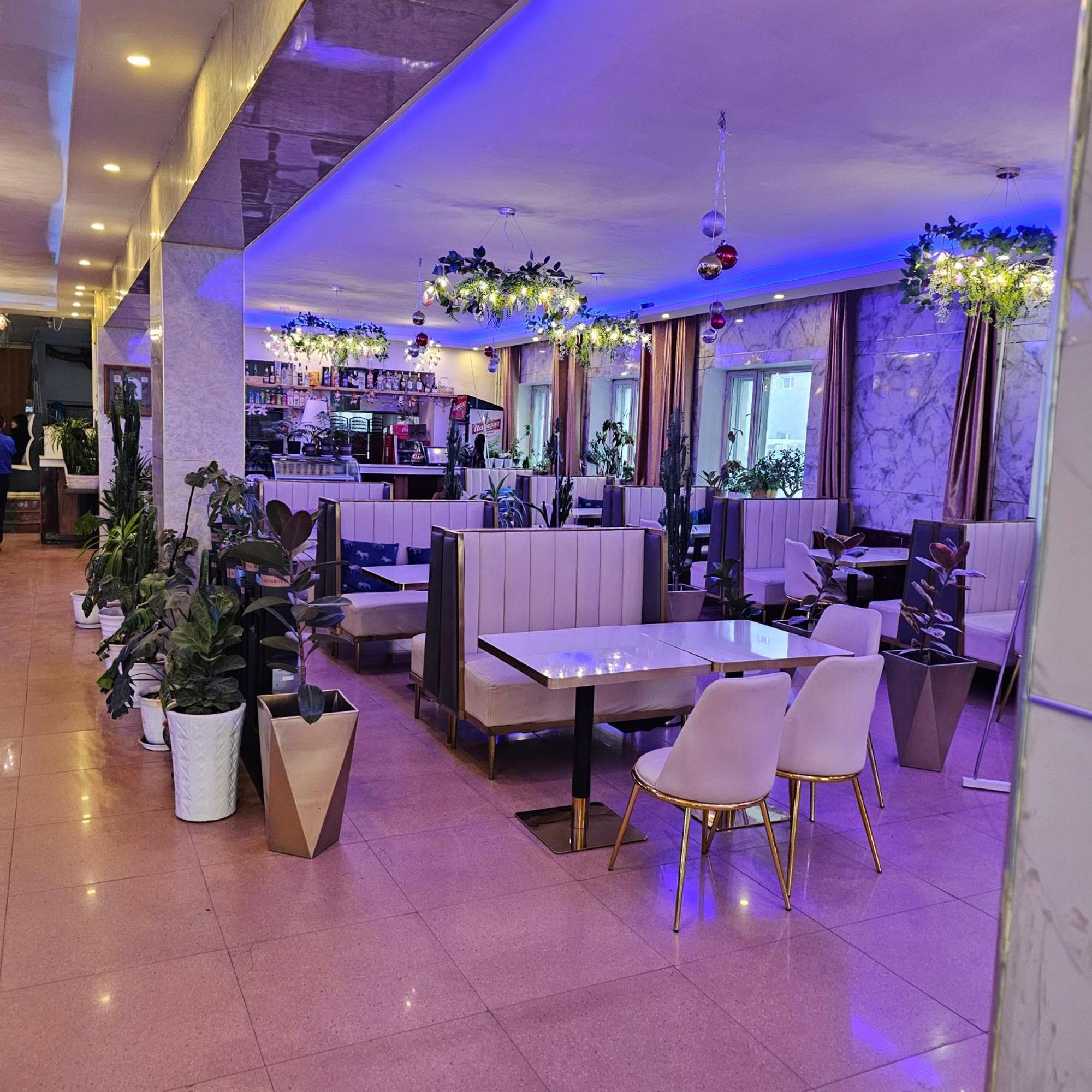 Land Hotel อูลานบาตอร์ ภายนอก รูปภาพ